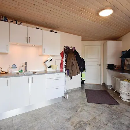 Σπίτι διακοπών Three-bedroom Holiday In